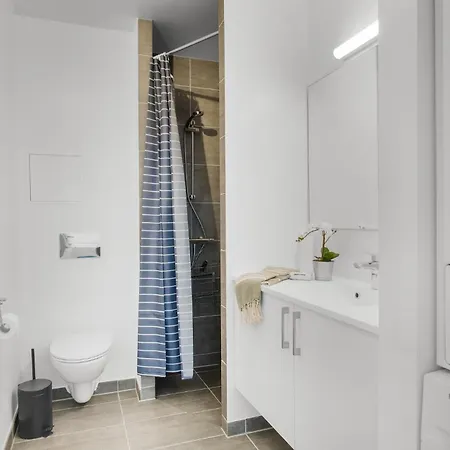 Havnehusene, Lejl, 32, * Slagelse